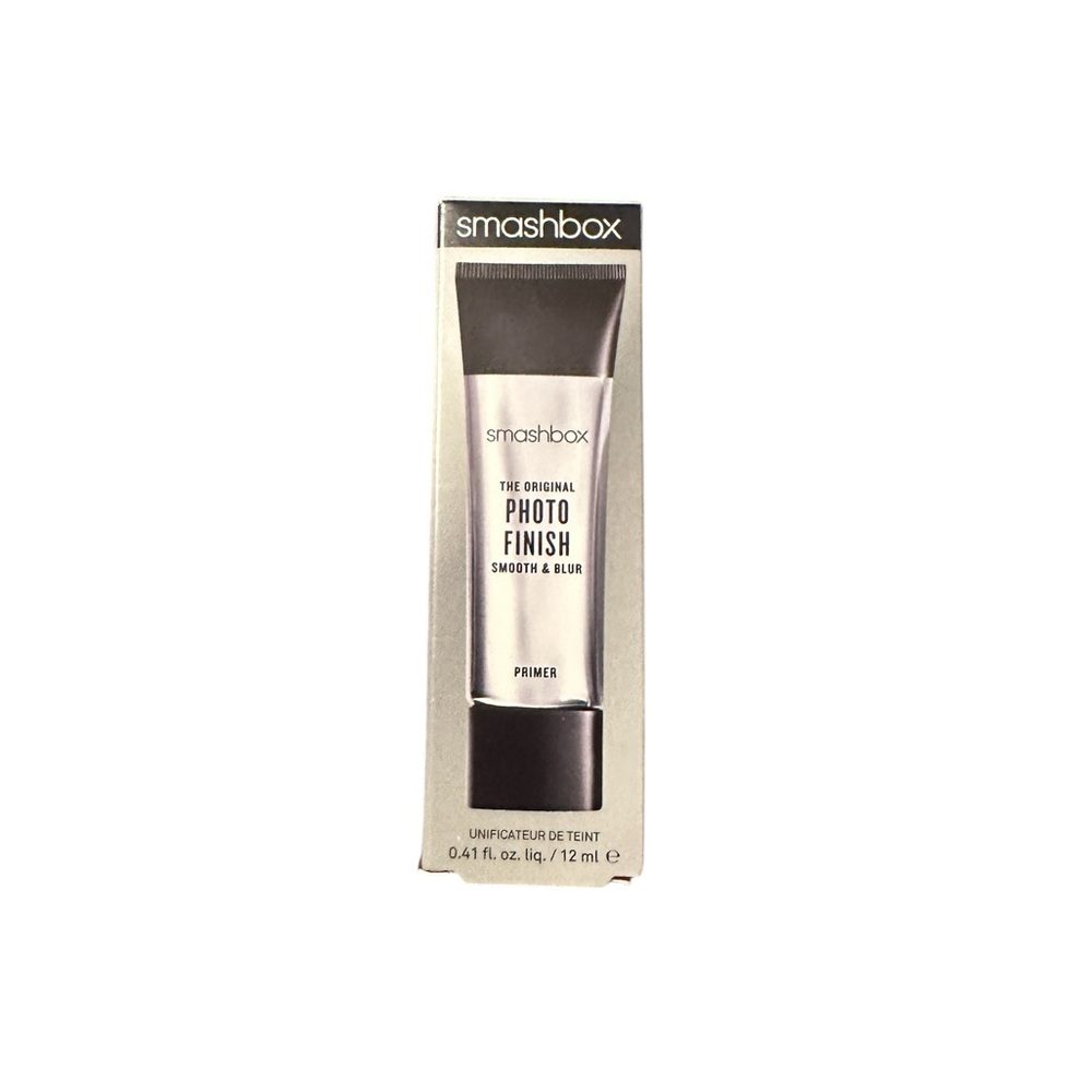 Smashbox Photo Finish Primer in Silver and Black
